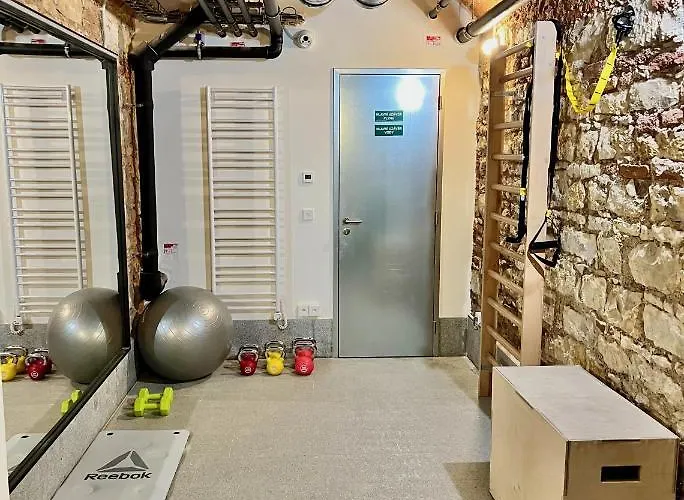 Appartement Wabi Sabi Nest W/ Garage Praag