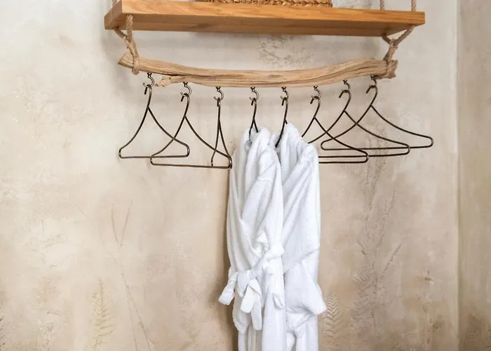 Wabi Sabi Nest W/ Garage Appartement *