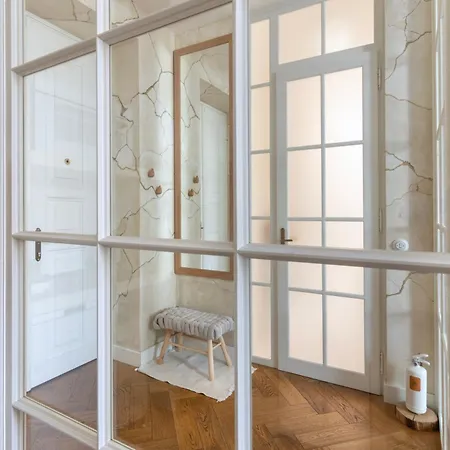 Apartamento Wabi Sabi Nest W/ Garage