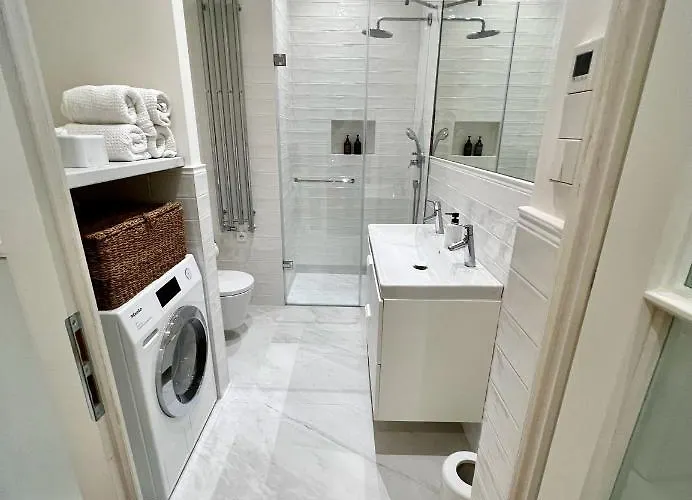Wabi Sabi Nest W/ Garage Apartamento