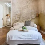 Wabi Sabi Nest W/ Garage شقة