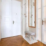 Wabi Sabi Nest W/ Garage *