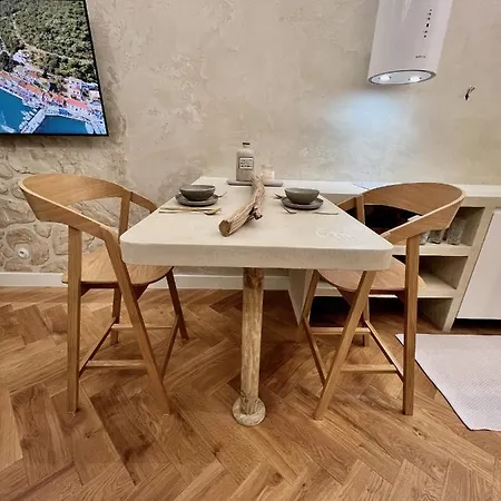 Appartement Wabi Sabi Nest W/ Garage